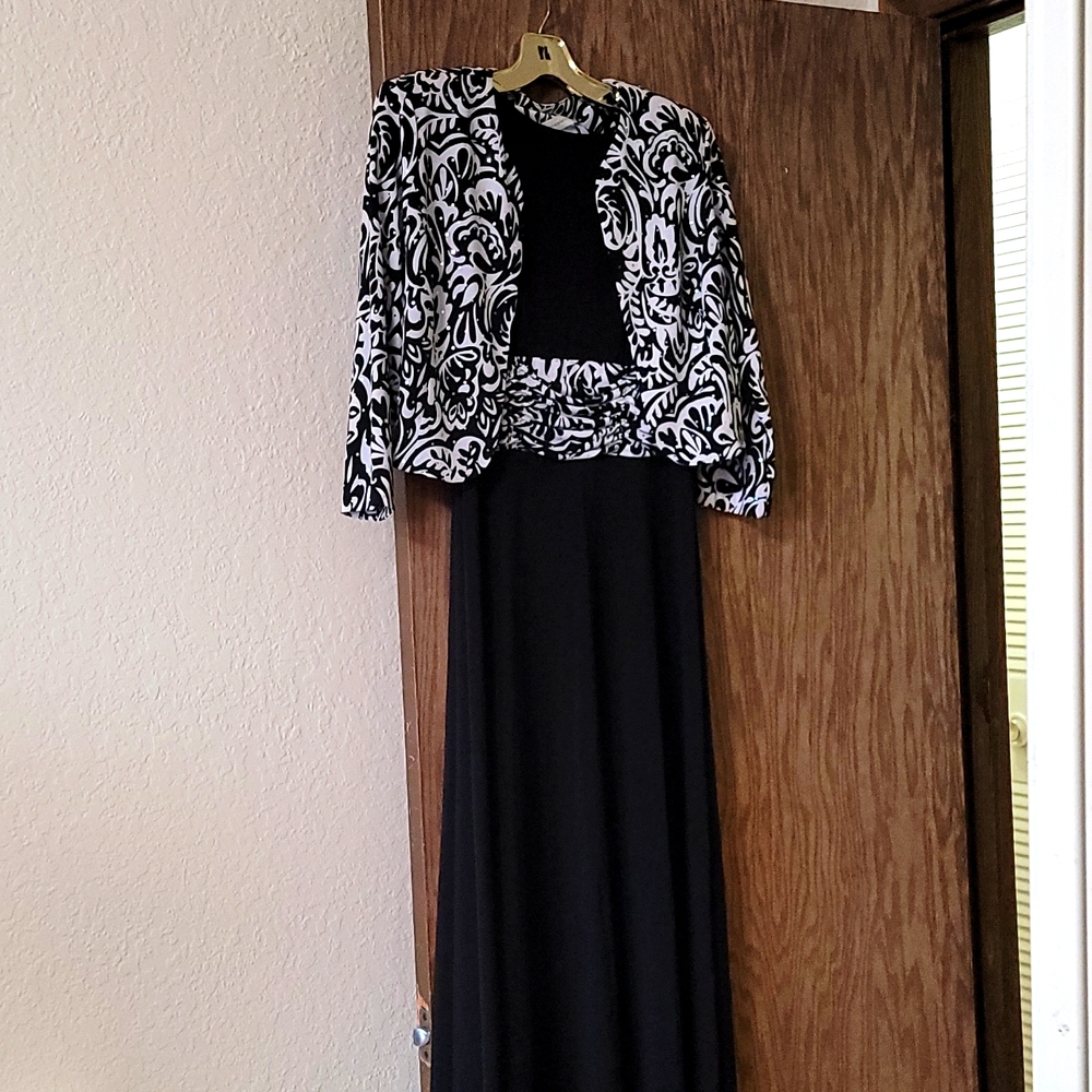 Women's dress